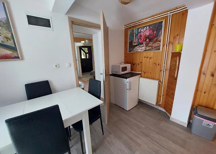 Carli-jurc 아파트